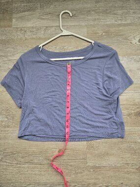 American Eagle crop top T-shirt